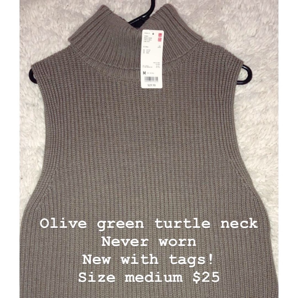 Never worn turtle neck sweater